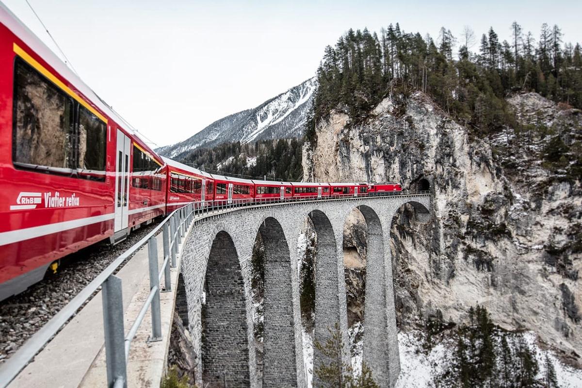 راهآهن راتیان (Rhaetian Railway)