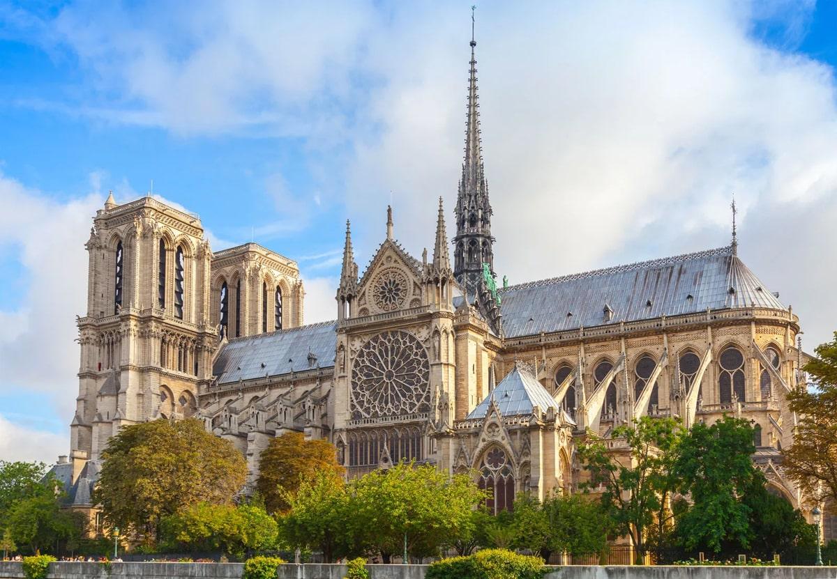 کلیسای نوتردام (Notre Dame Cathedral)