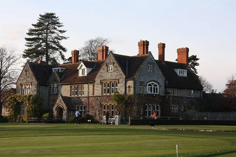 مدرسه میل فیلد (Millfield School)