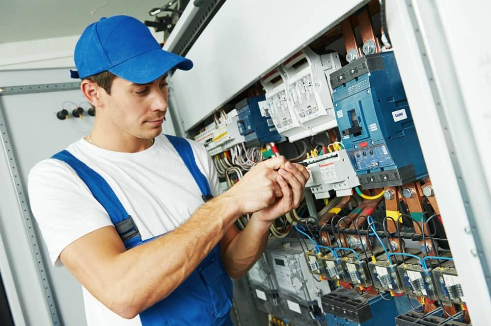 Maintenance Technician in Canada