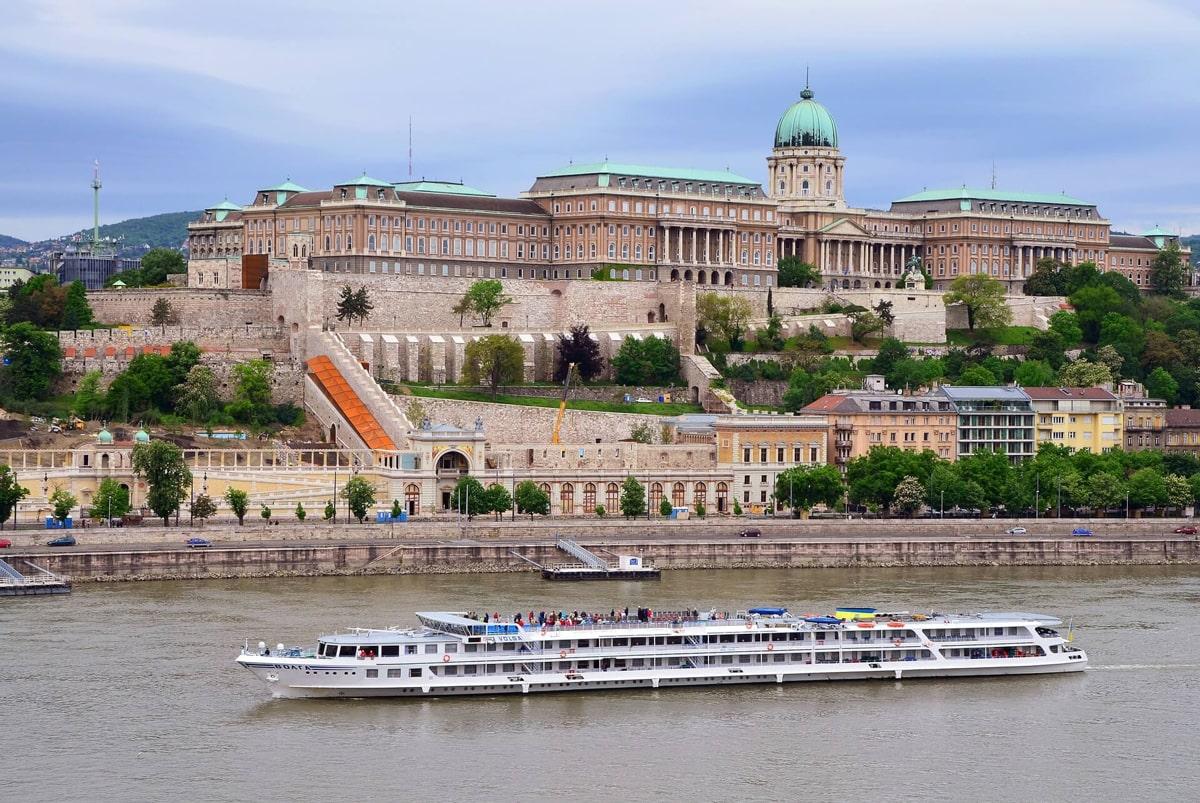 قلعه بودا (Buda Castle)