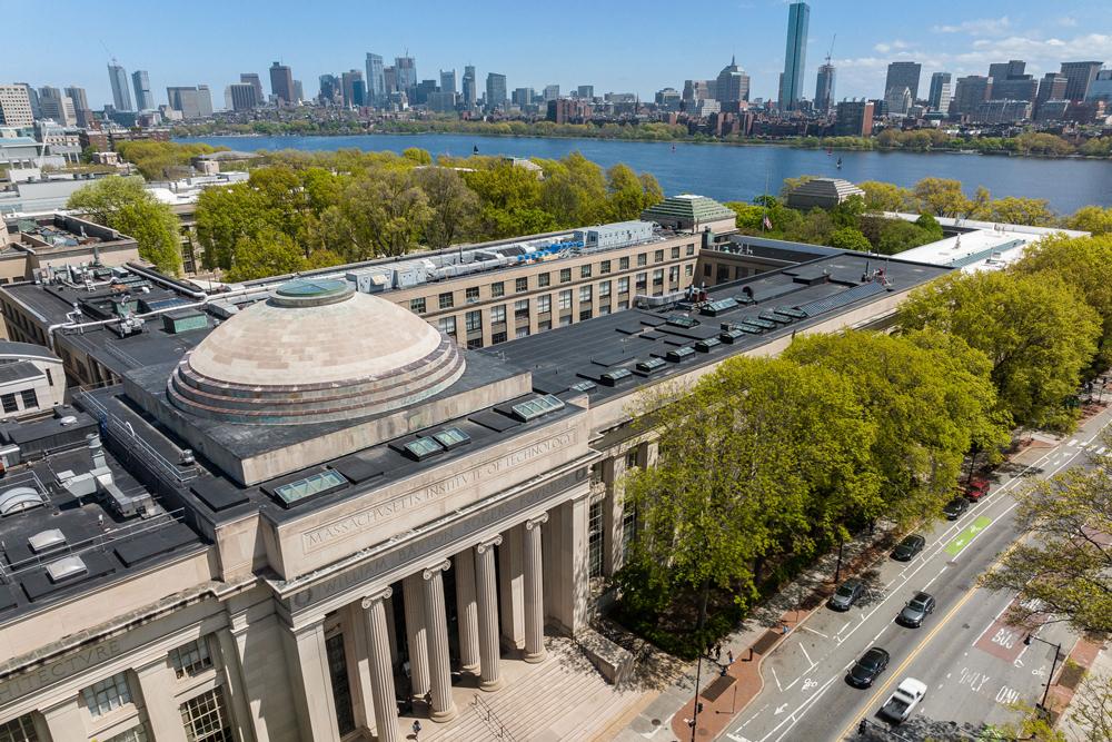 موسسه فناوری ماساچوست (Massachusetts Institute of Technology)